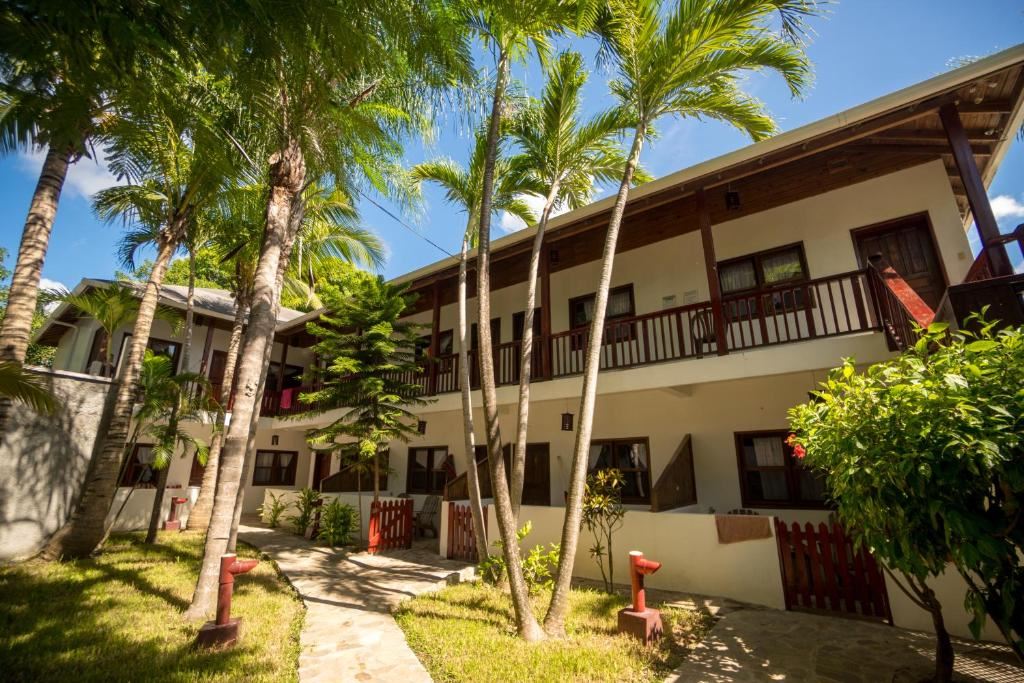 Turismo en America Latina - Splash Inn Dive Resort & Villas