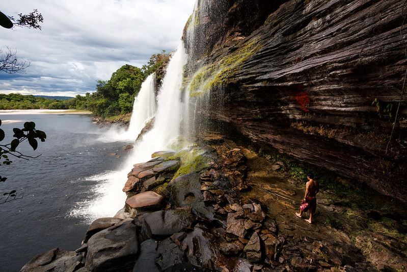 Turismo en America Latina - Canaima