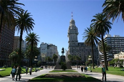 Turismo en America Latina - Montevideo